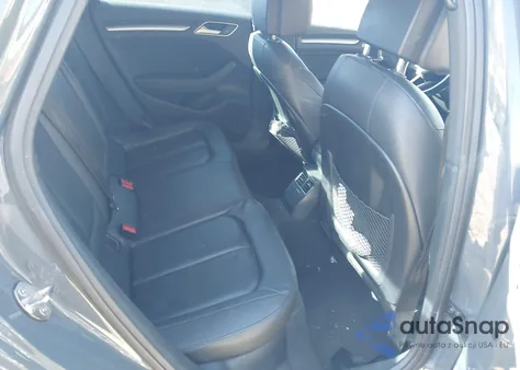 2017 Audi A3 2.0T Premium из США, поврежденный, VIN WAUB8GFF8H1026256